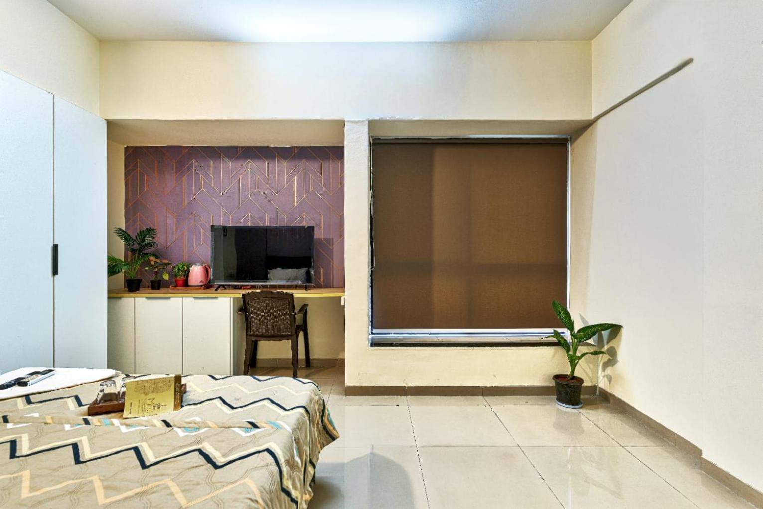 Elysian 203 * Pune